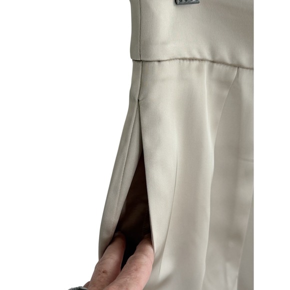NWT BANANA REPUBLIC Satin Wide Leg Pleated Pants Gold Oyster Pearl Womens Size 8 - Picture 5 of 11